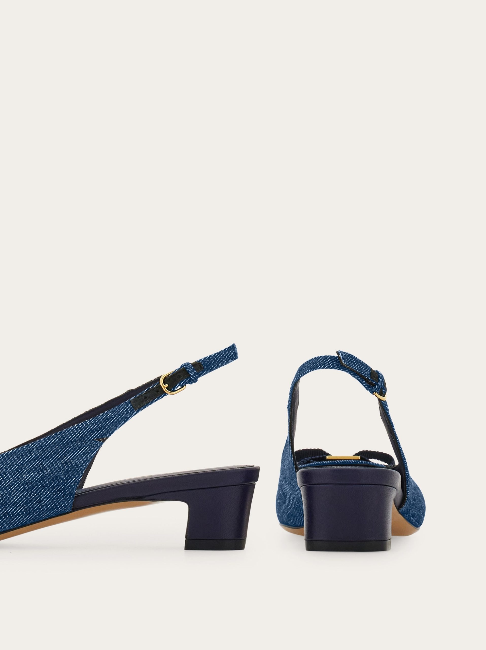 Ferragamo Iconic bow slingback - Image 5